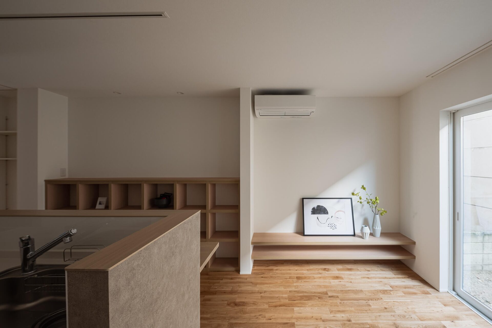 裏庭のある狭小住宅