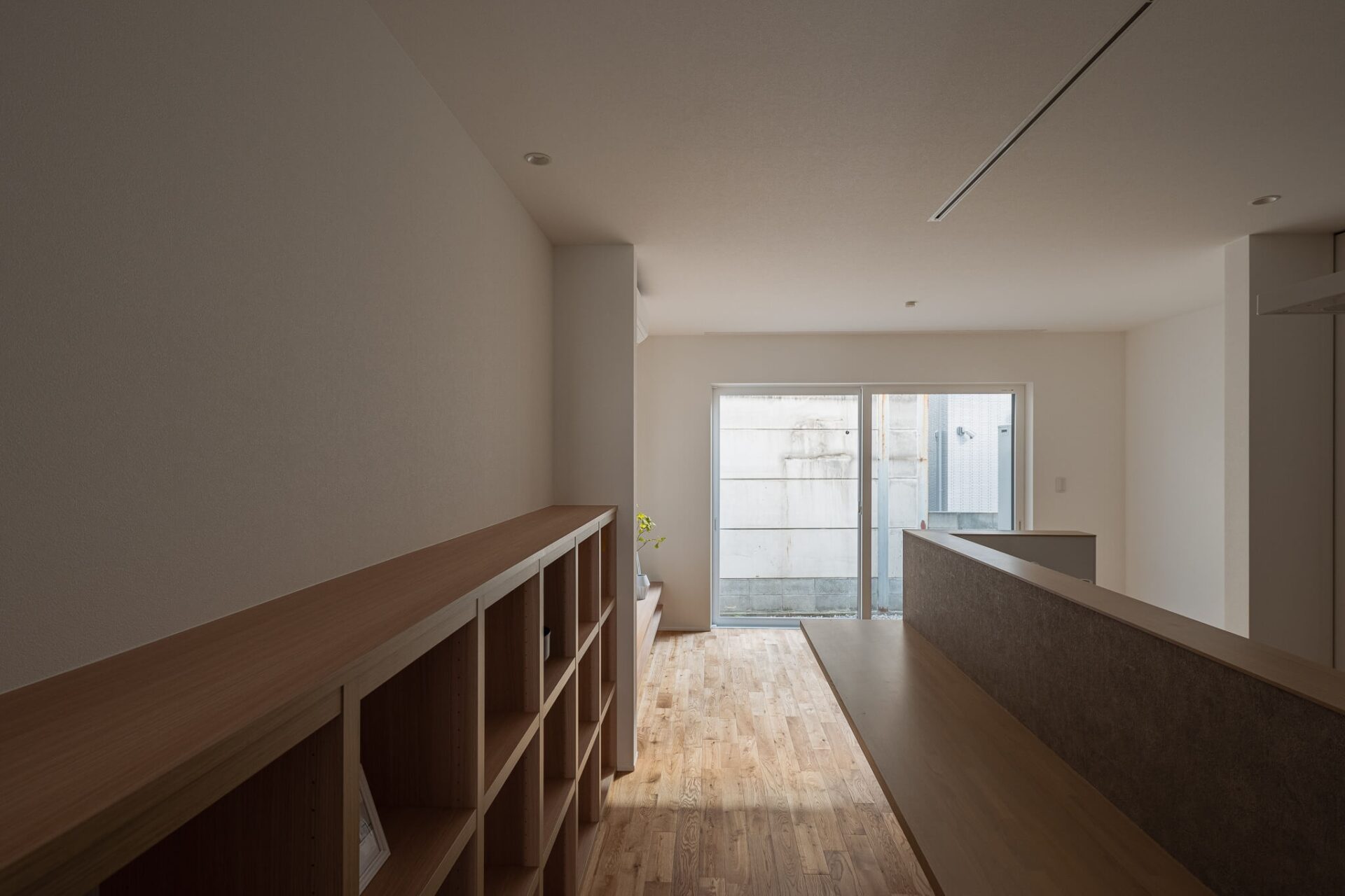 裏庭のある狭小住宅