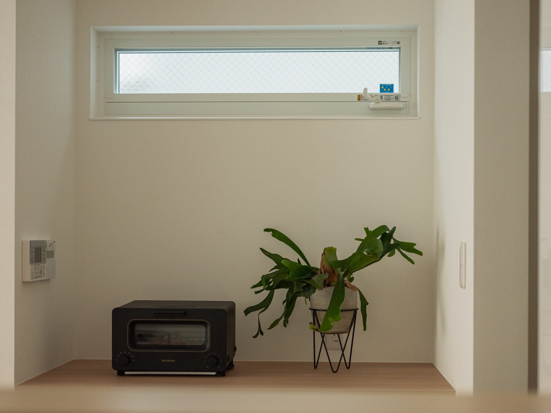 裏庭のある狭小住宅