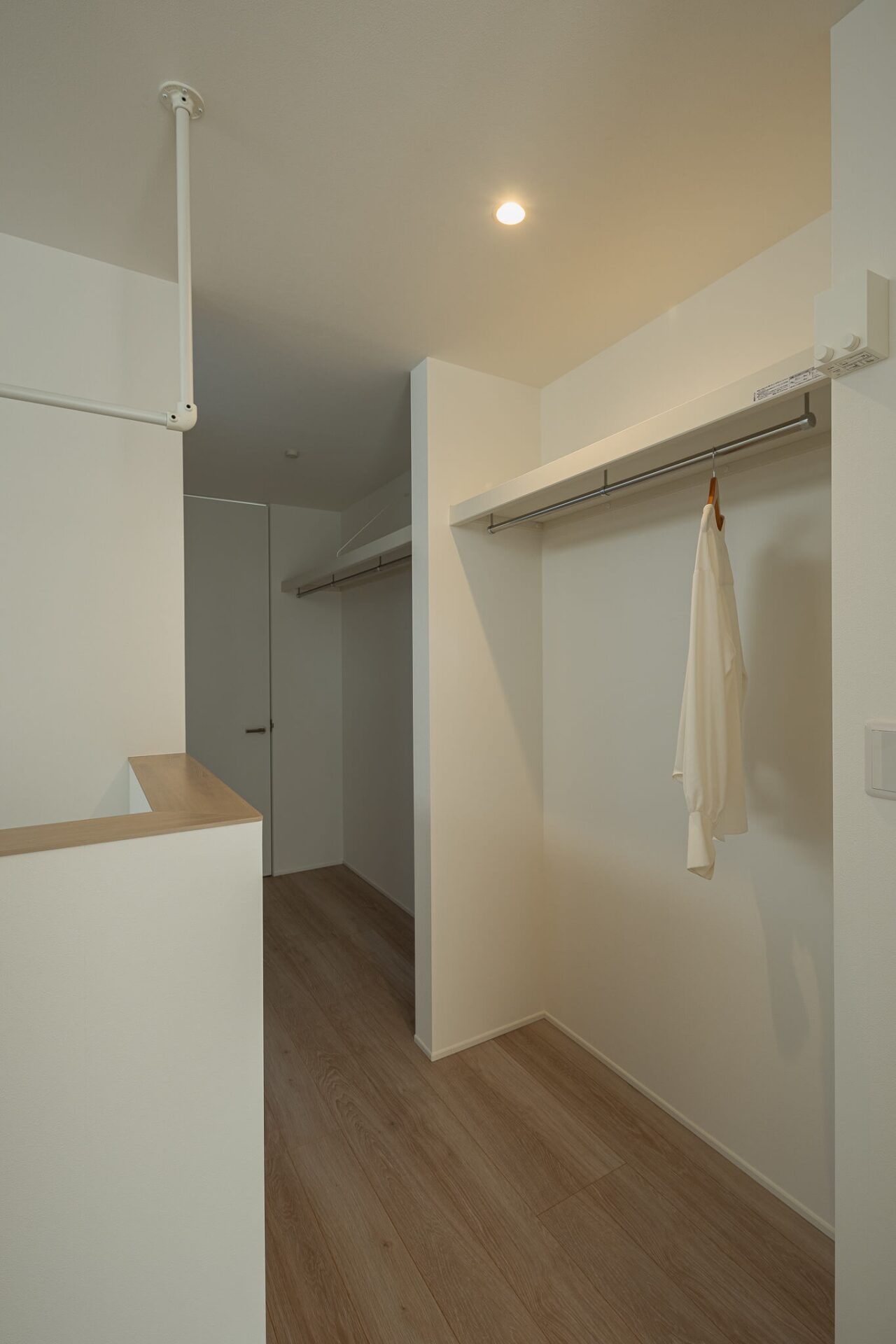 裏庭のある狭小住宅