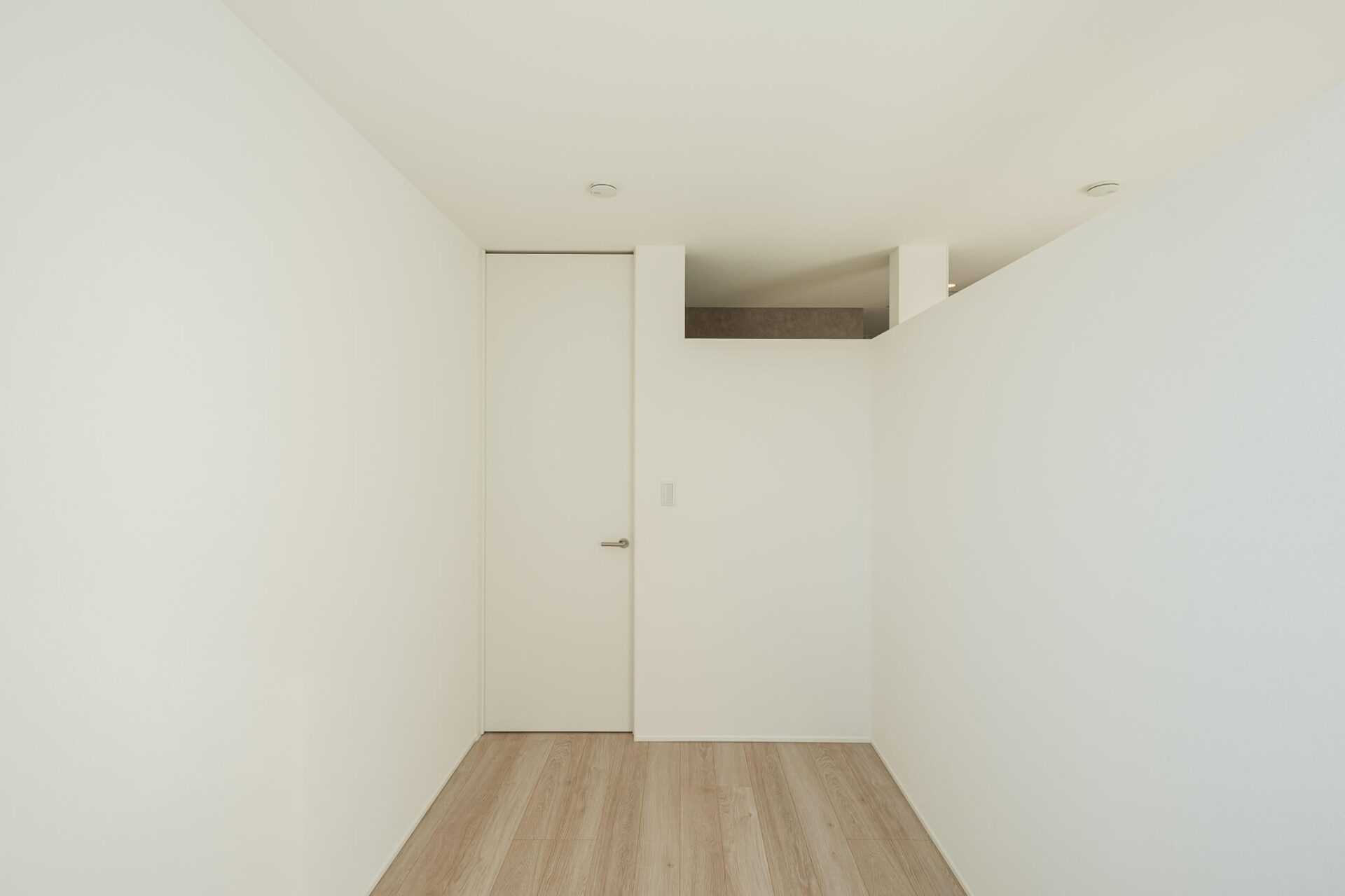 裏庭のある狭小住宅